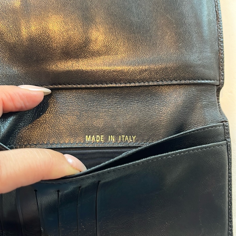Chanel CC Vintage Timeless Black Caviar Leather Wallet - Picture 4 of 13